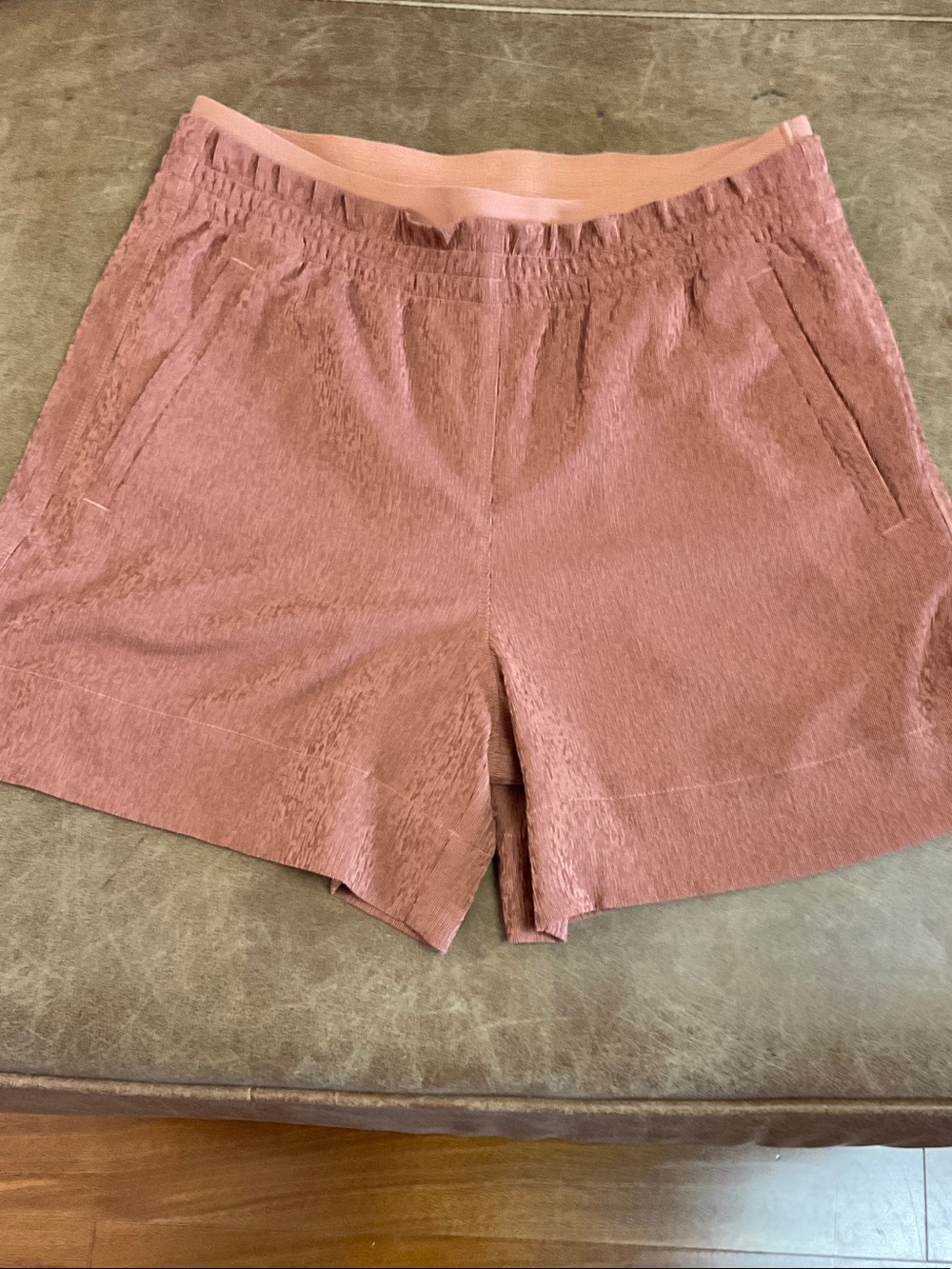 NWOT Athleta Echo Textured Lined Running Shorts Rust Orange Size 6 - Picture 2 of 7